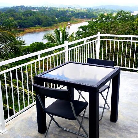 Mahaweli View Inn Канди Екстериор снимка