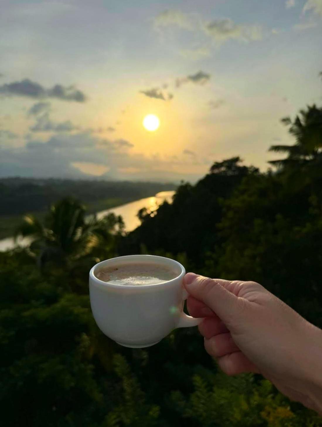 Mahaweli View Inn Канди Екстериор снимка