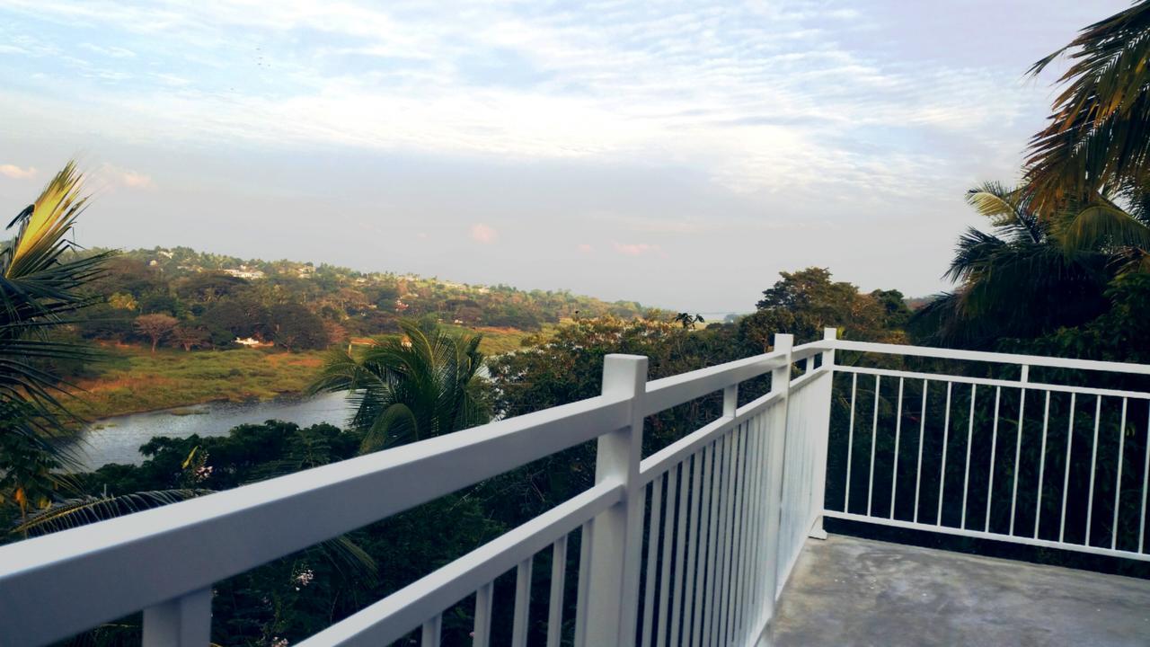 Mahaweli View Inn Канди Екстериор снимка