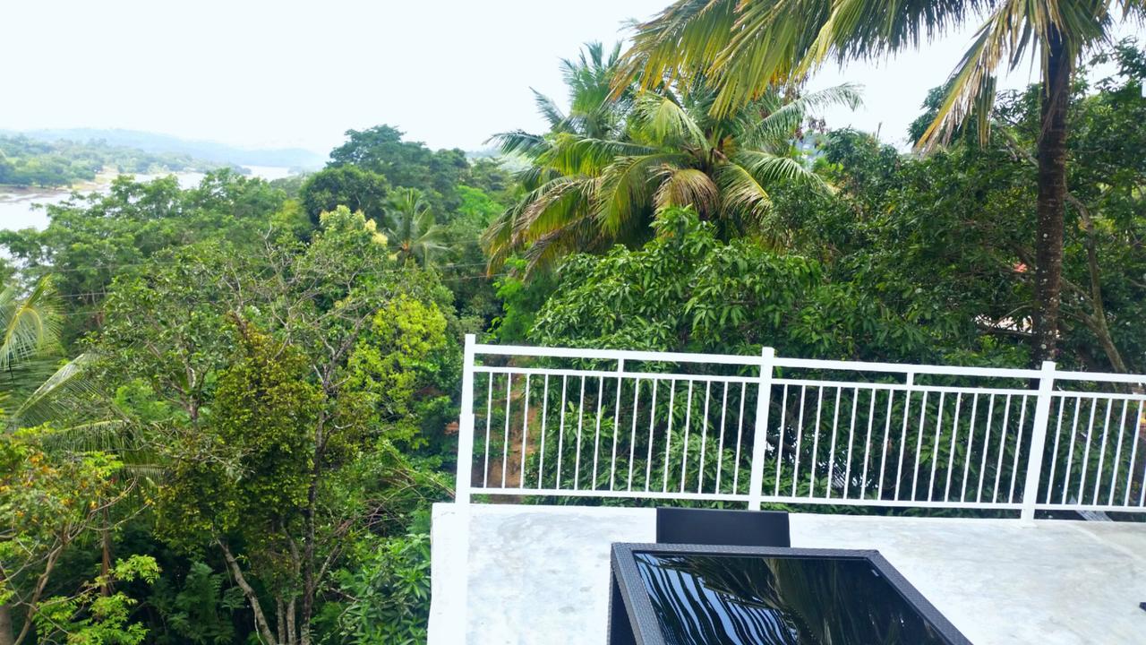 Mahaweli View Inn Канди Екстериор снимка