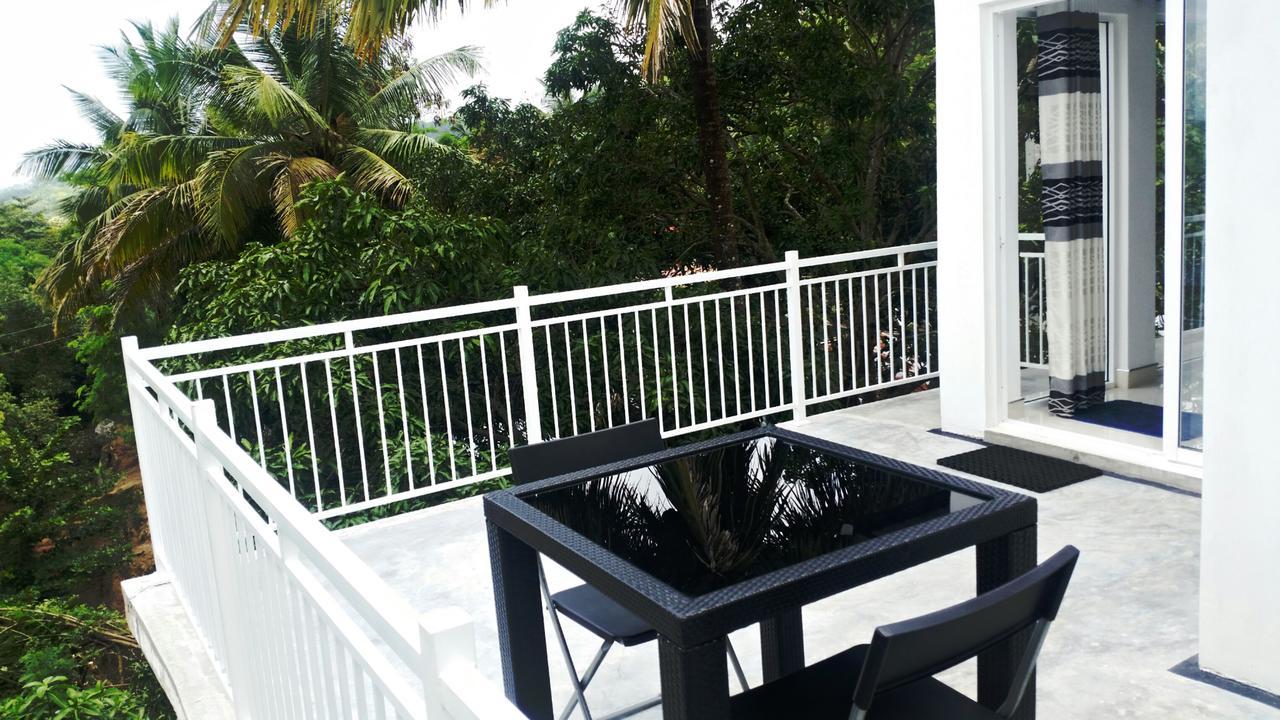 Mahaweli View Inn Канди Екстериор снимка