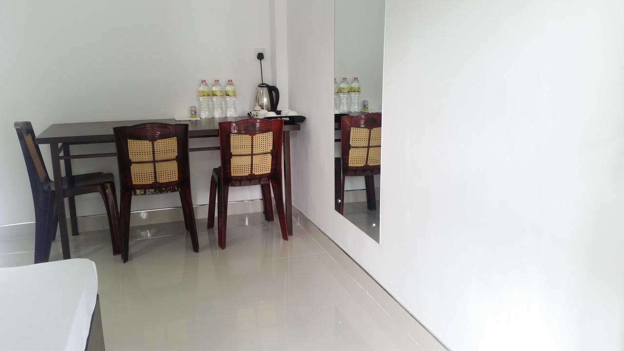 Mahaweli View Inn Канди Екстериор снимка