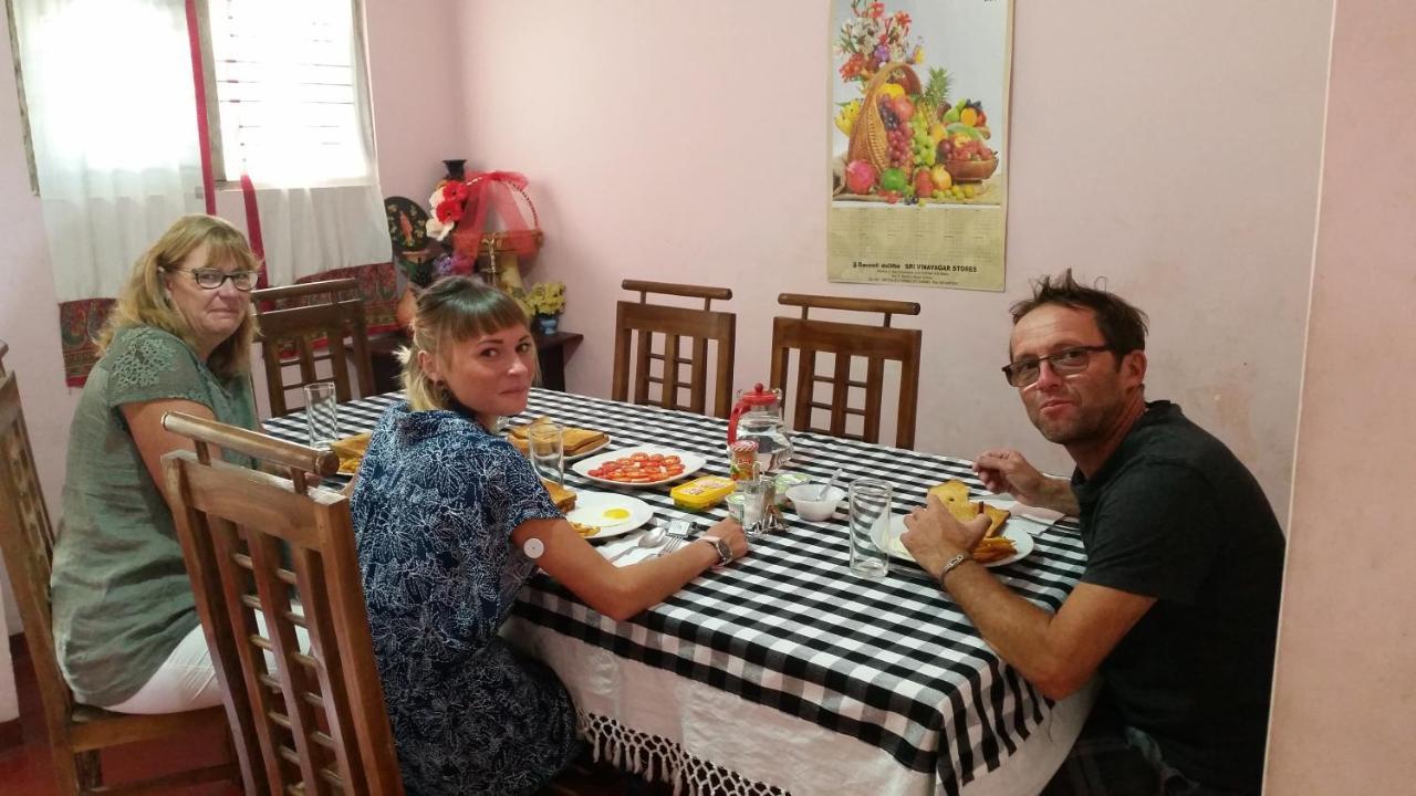 Mahaweli View Inn Канди Екстериор снимка