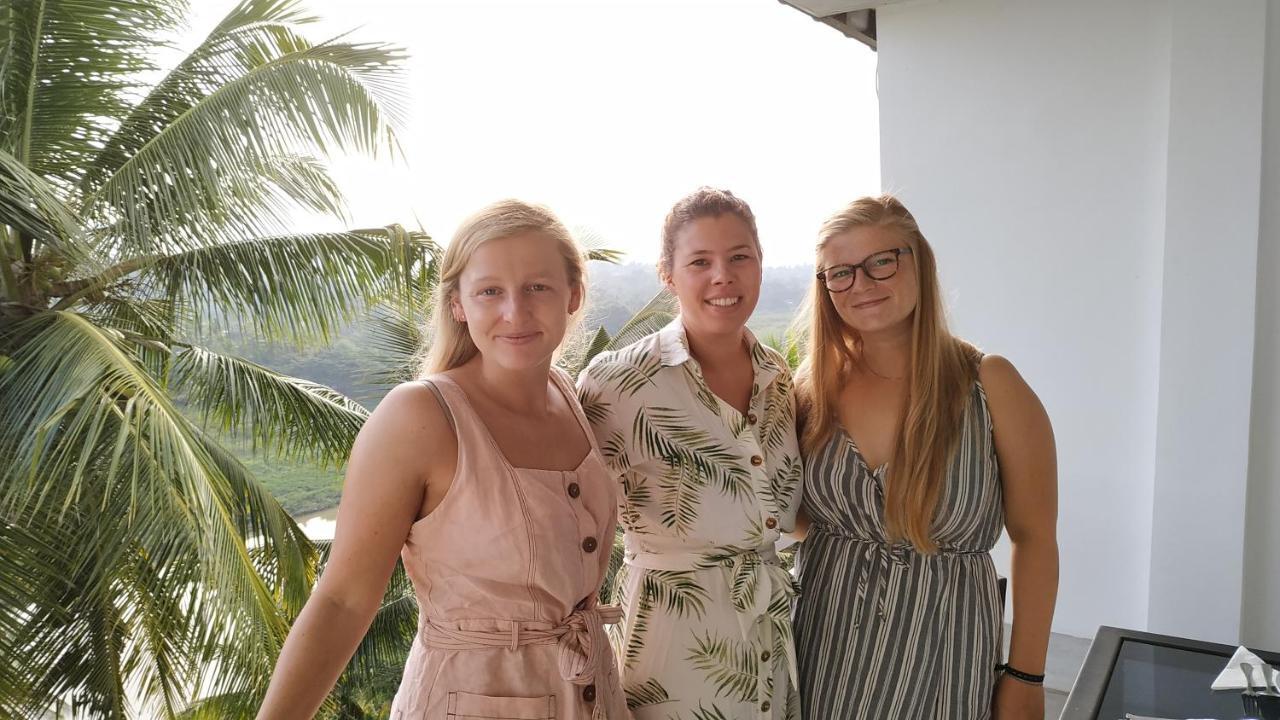 Mahaweli View Inn Канди Екстериор снимка